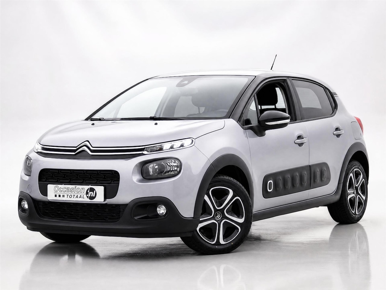 Citroën C3 - 1.2 PureTech S&S Feel Edition | Carplay | Cruise | Navi | DAB - AutoWereld.nl