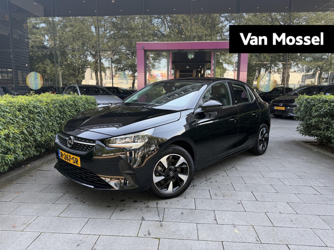 Opel Corsa-e - Elegance 50 kWh | WORDT VERWACHT | 3-FASE | NAVIGATIE | APPLE CARPLAY - ANDROID AUTO | AIR - AutoWereld.nl