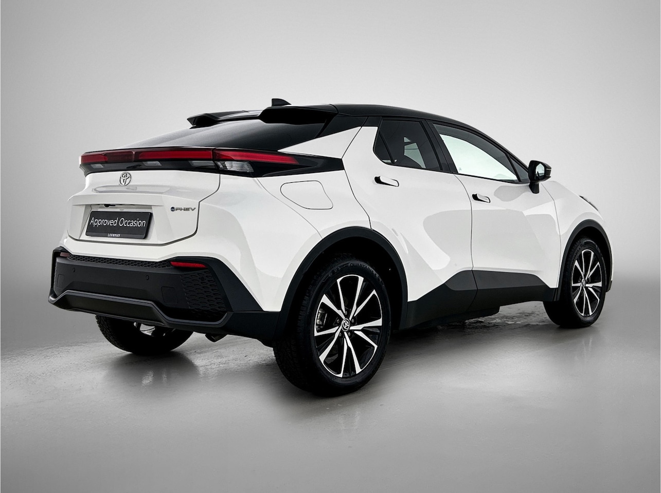 Toyota C-HR - 2.0 Plug-in Hybrid 220 First Edition Limited | BTW Voertuig | Groot multimedia scherm | St - AutoWereld.nl