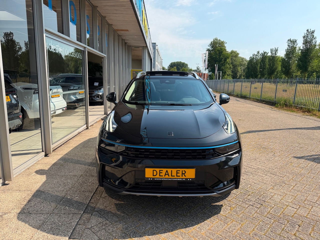 Lynk & Co 01 - 1.5 PHEV 261PK PANO , CAMERA , ELEKTISCHE ACHTERKLEP - AutoWereld.nl