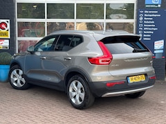 Volvo XC40 - 2.0 B4 Business Pro GRATIS Afleverpakket | 4 Nieuwe All-season banden | Trekhaak Elektrisc