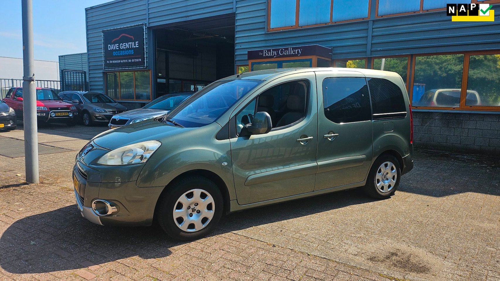 Peugeot Partner Tepee - 1.6 VTi XT Style 119854 Km - AutoWereld.nl