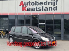 Renault Scénic - 2.0-16V Expression Luxe - Automaat - Trekhaak