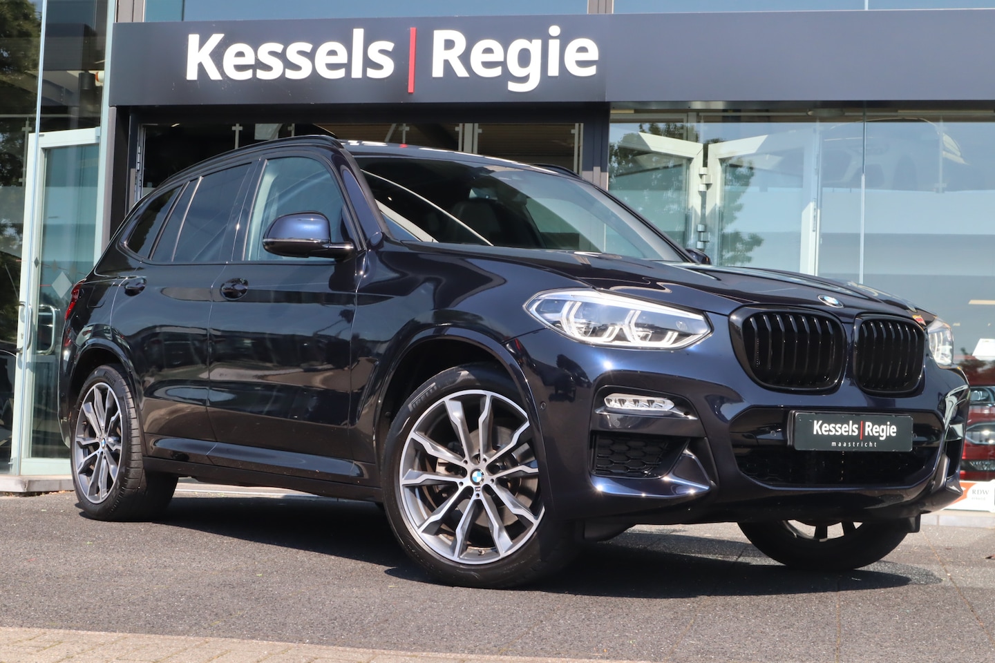 BMW X3 - xDrive20i M-sport | Pano | Camera | BLIS | Leer | Memory | 20” | HuD | Carplay - AutoWereld.nl