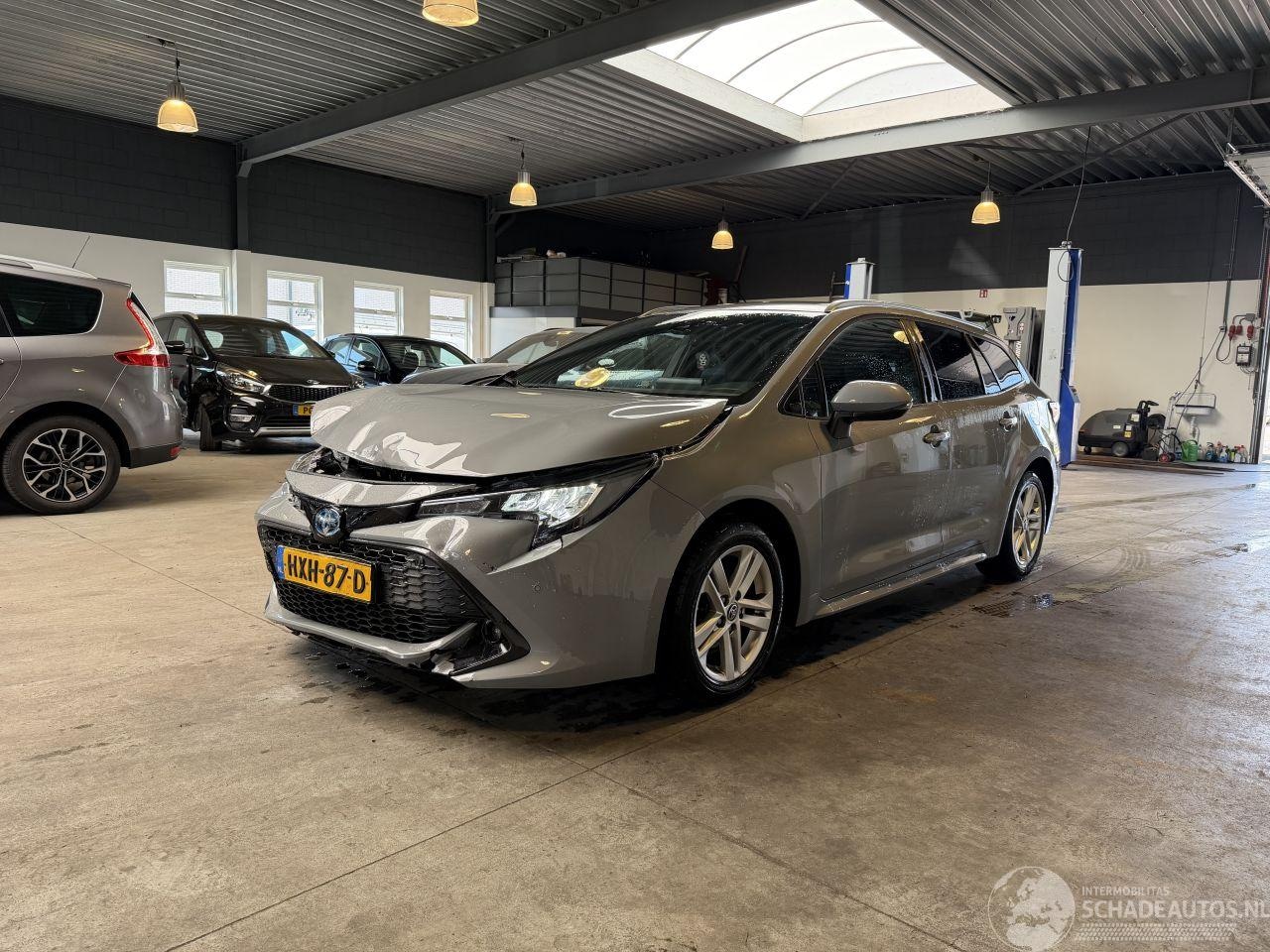 Toyota Corolla Touring Sports - 2.0 Hybrid 84.000 KM