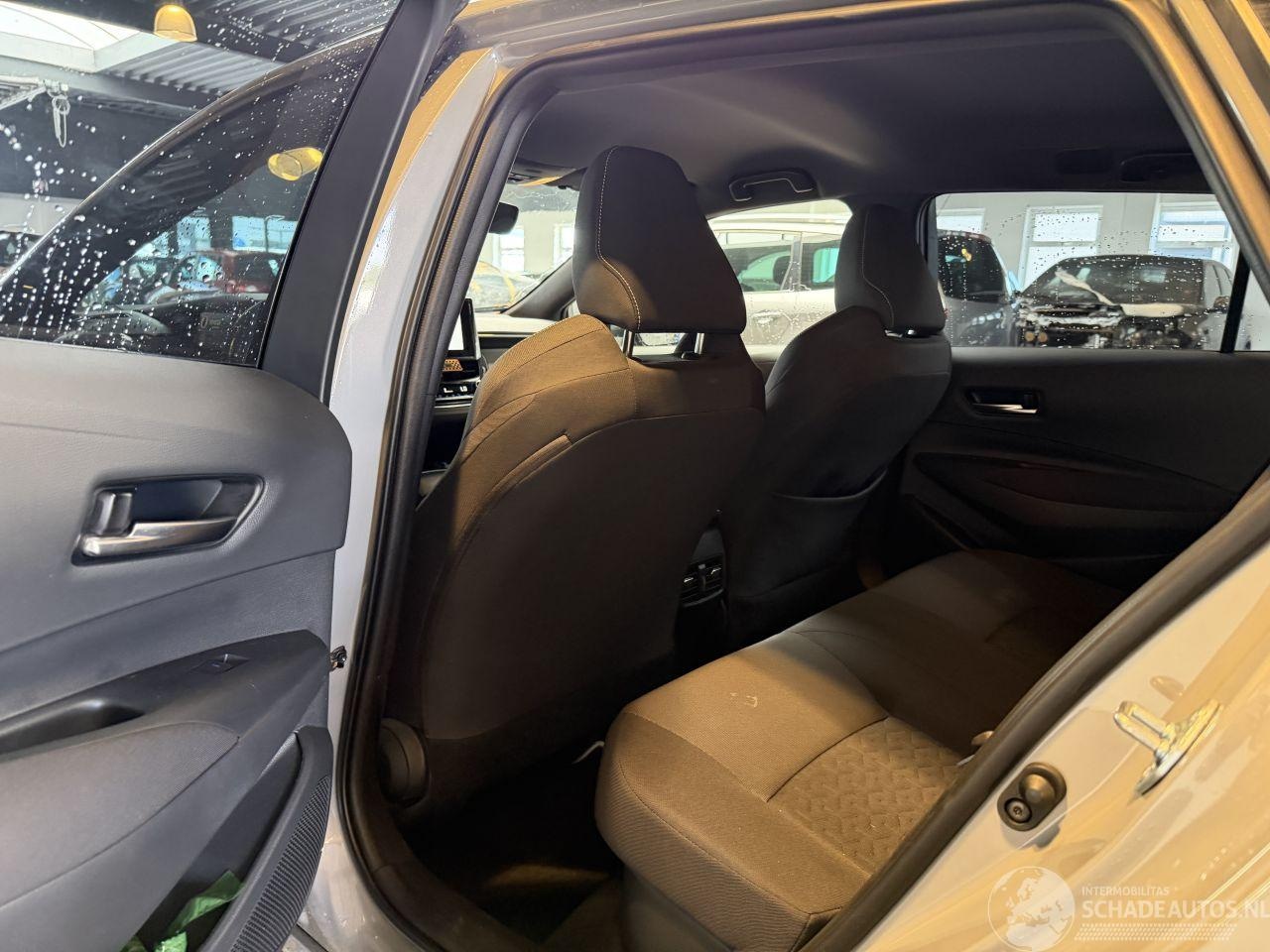 Toyota Corolla Touring Sports - 2.0 Hybrid 84.000 KM