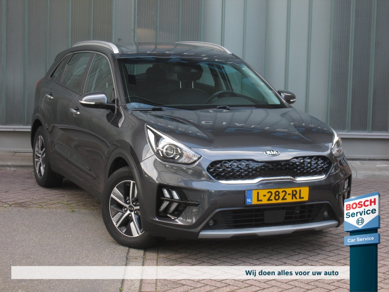 Kia Niro - 1.6 GDi Hybrid ExecutiveLine 1.6 GDi Hybrid ExecutiveLine, opendak, trekhaak - AutoWereld.nl