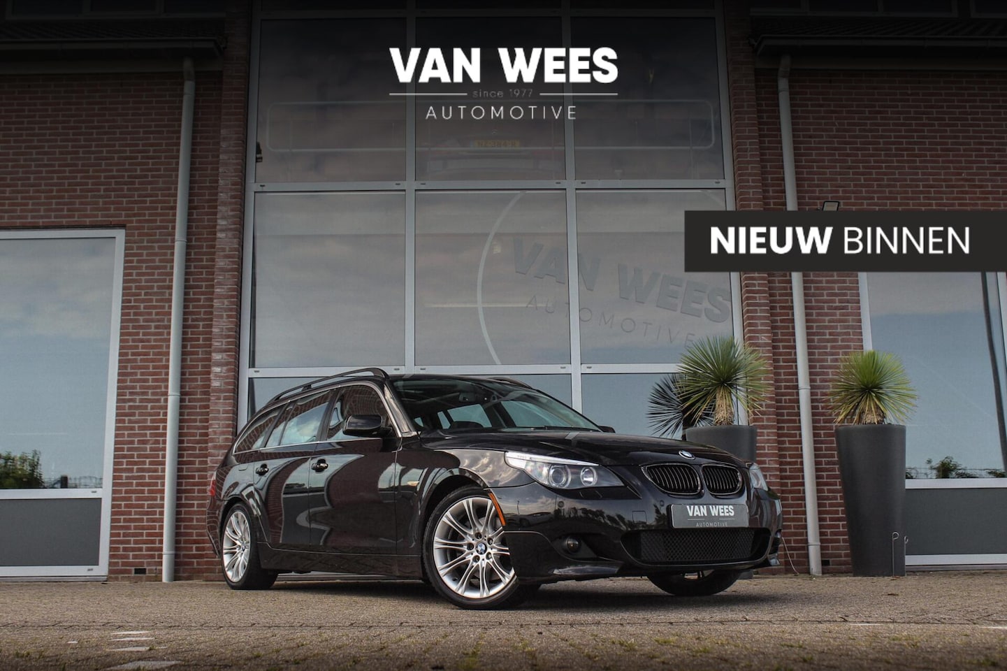 BMW 5-serie Touring - 530d Executive | Innovation pakket | Head-up | Xenon adaptief | Grootlichtassistent | Comf - AutoWereld.nl