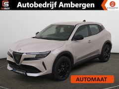 Alfa Romeo Junior - 1.2 Turbo Hybrid (136PK) Ibrida Speciale Géén Afleverkosten