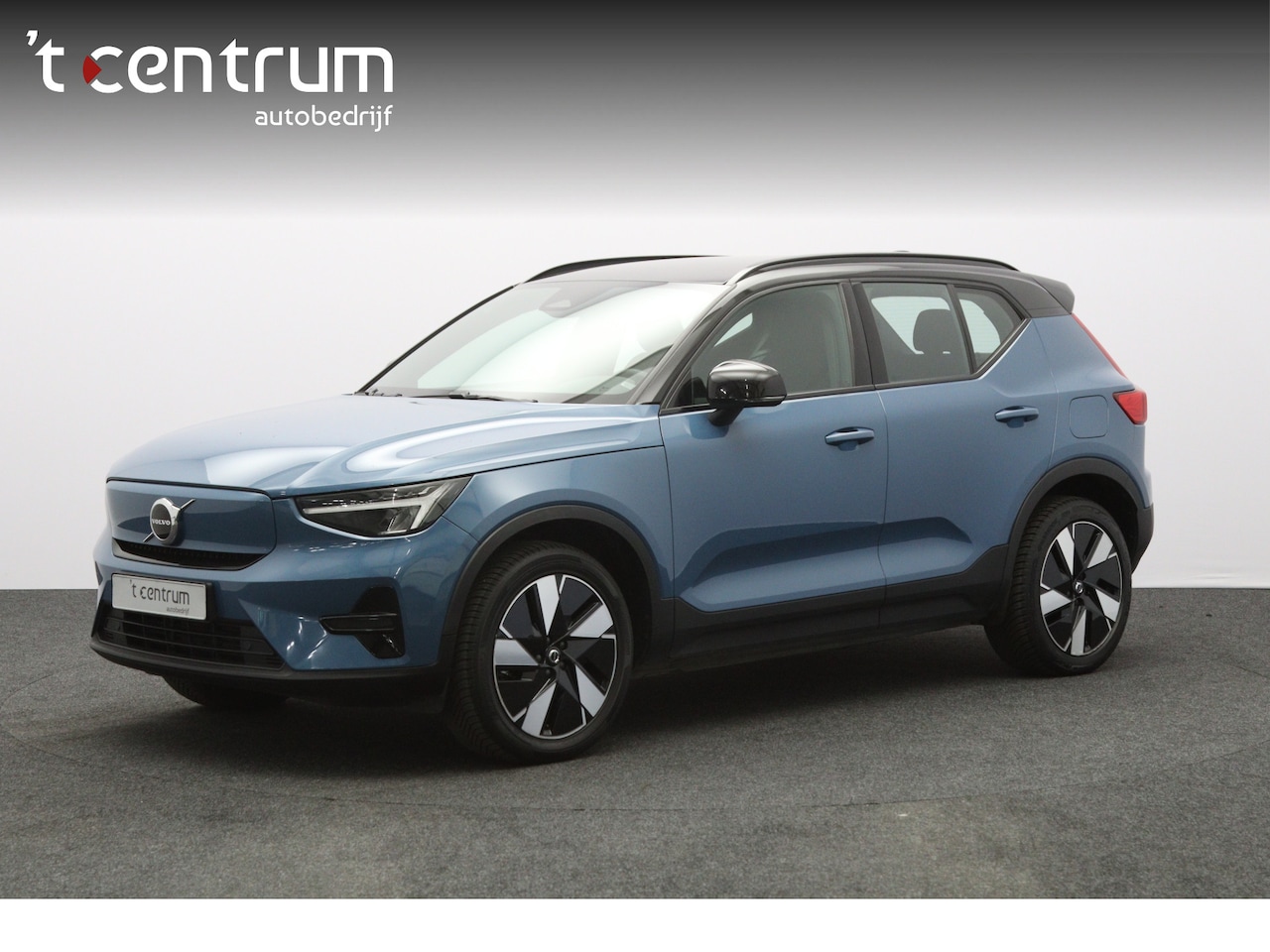 Volvo XC40 - Single Motor Extended Range Plus 82 kWh, SOH 91 %, Stoelverwarming, Camera, Carplay - AutoWereld.nl