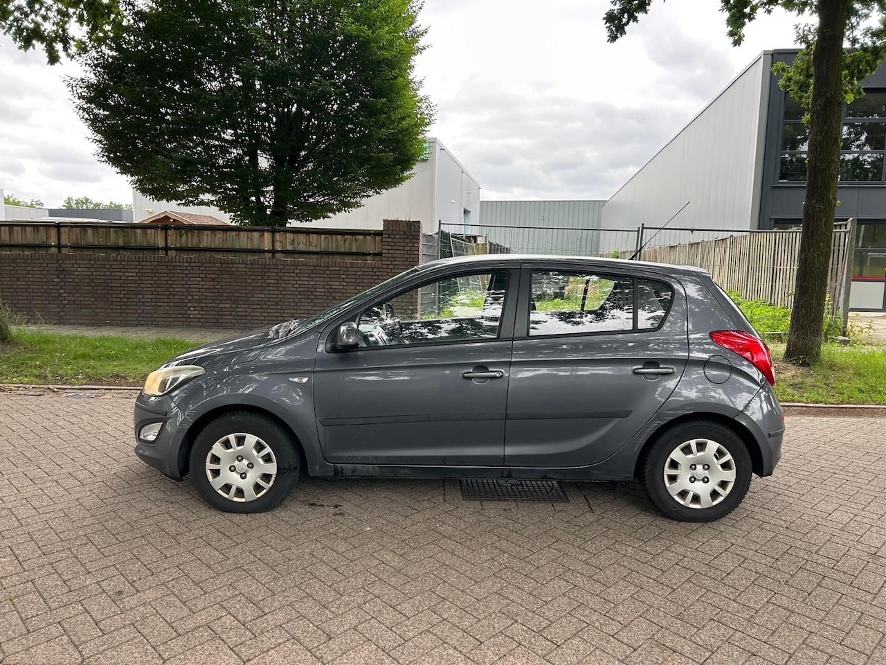 Hyundai i20 - 1.1 CRDI Business Edition 1.1 CRDi Business Edition - AutoWereld.nl