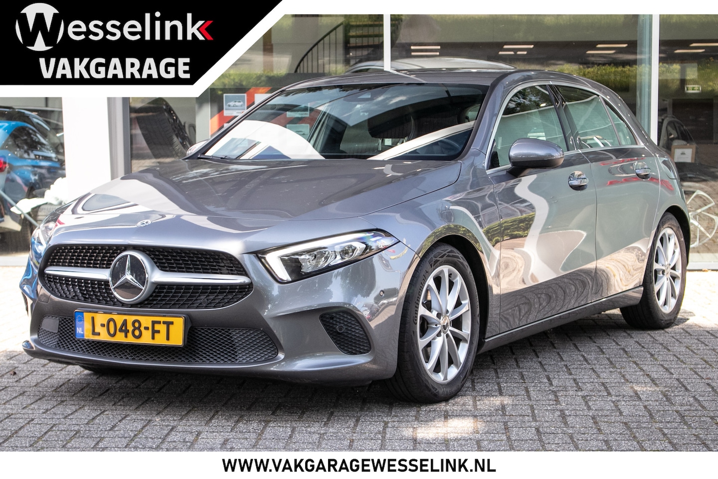 Mercedes-Benz A-klasse - 200 Premium Plus Automaat - Navi | Camera | Stoelverwarming - AutoWereld.nl
