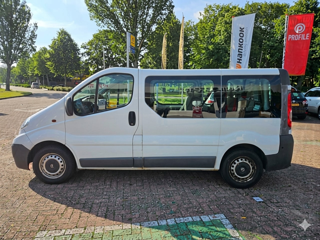 Opel Vivaro Combi - Vivaro - AutoWereld.nl