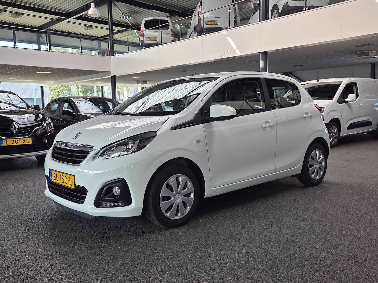 Peugeot 108 - 1.0 e-VTi Active 1.0 e-VTi Active - AutoWereld.nl