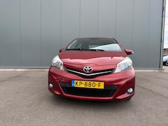 Toyota Yaris - 1.3 VVT-i Comfort CAMERA / ONDERHOUDSBOEKJE