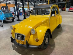 Citroën 2CV - 6