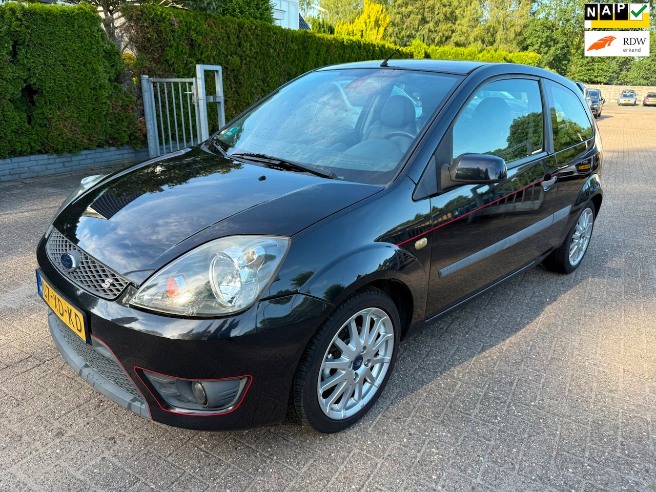 Ford Fiesta - 1.6-16V Rally Edition AIRCO LEDER LMV NR. 159 van 250 - AutoWereld.nl