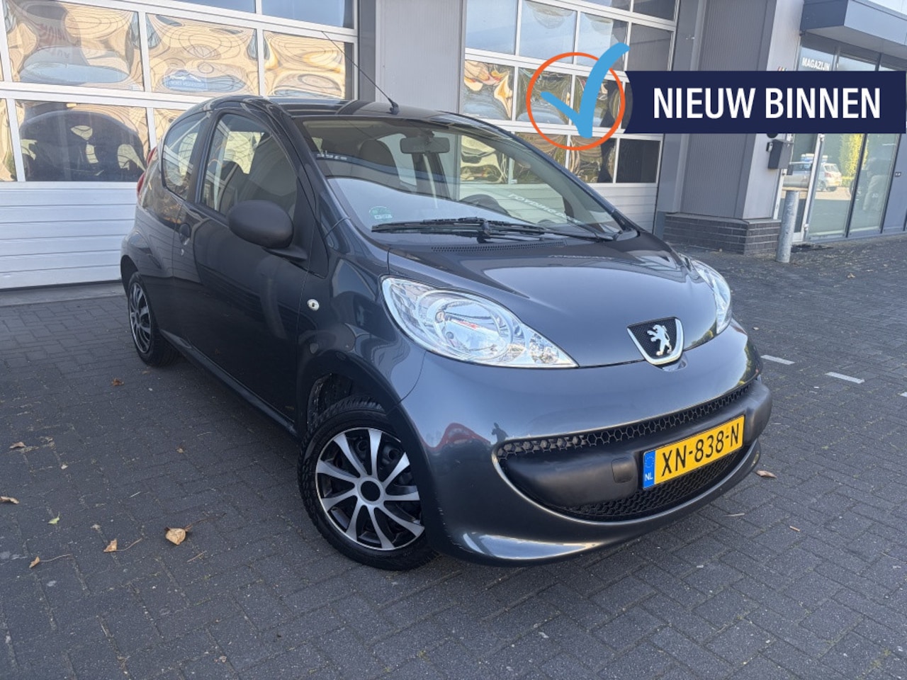 Peugeot 107 - 1.0-12V XR / CARPLAY - AutoWereld.nl