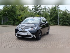 Toyota Aygo - 1.0 VVT-i x-wave 5 deurs, open dak, airco,