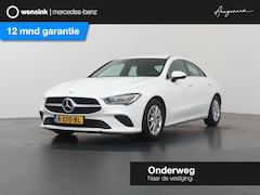 Mercedes-Benz CLA-Klasse - 180 | Widescreen | Achteruitrijcamera | Handgeschakeld | Lichtmetalen velgen | MBUX |
