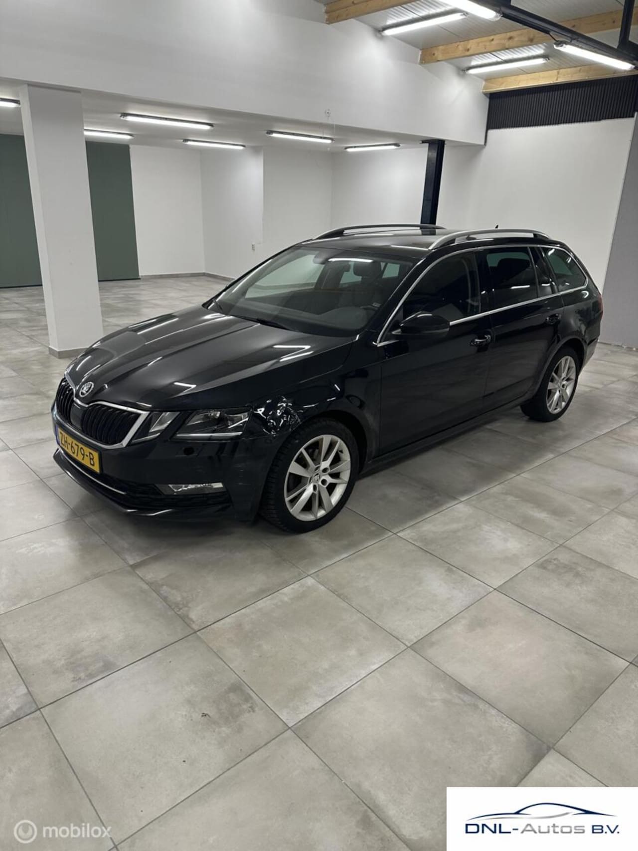 Skoda Octavia Combi - 1.6 TDI EXPORT - AutoWereld.nl
