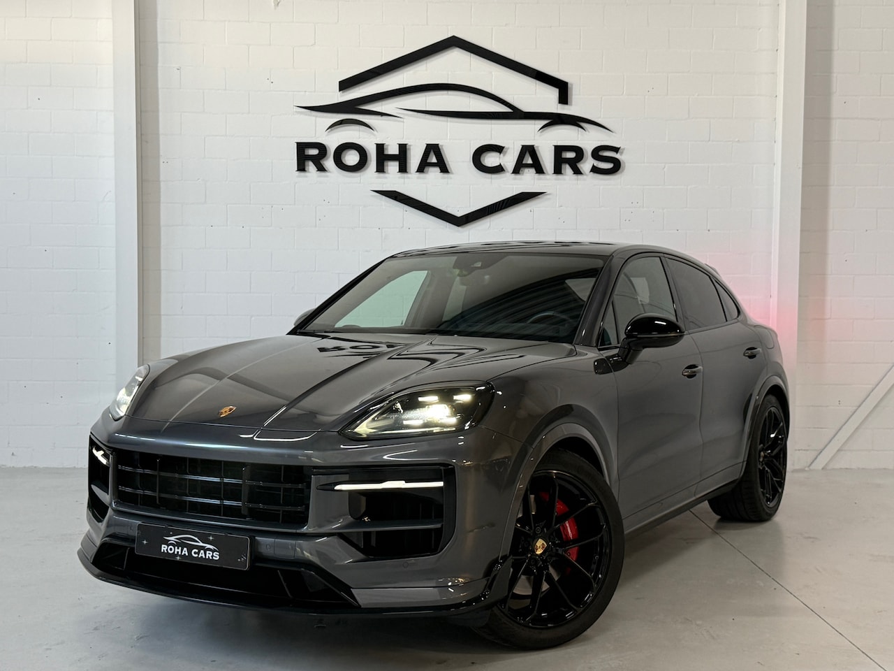 Porsche Cayenne Coupé - 3.0 E-Hybrid*Luchtvering*Sportchrono*Facelift* - AutoWereld.nl