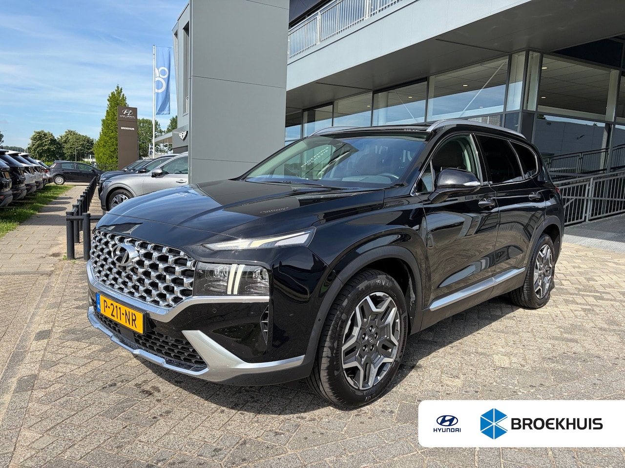Hyundai Santa Fe - 1.6 T-GDI PHEV 265pk Premium Sky | Panoramadak | HUD | Carplay | Leder | Stoelverwarming/k - AutoWereld.nl
