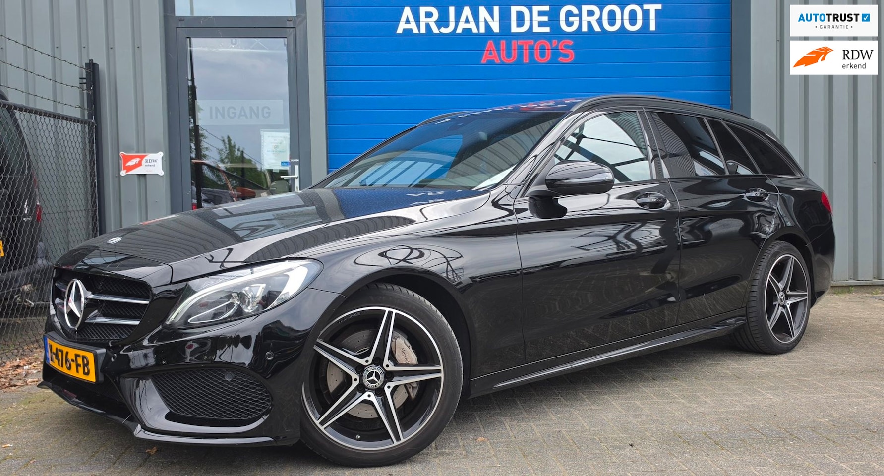 Mercedes-Benz C-klasse Estate - 180 AMG Navi Pano Cruise Trekhaak Leder Camera LED - AutoWereld.nl