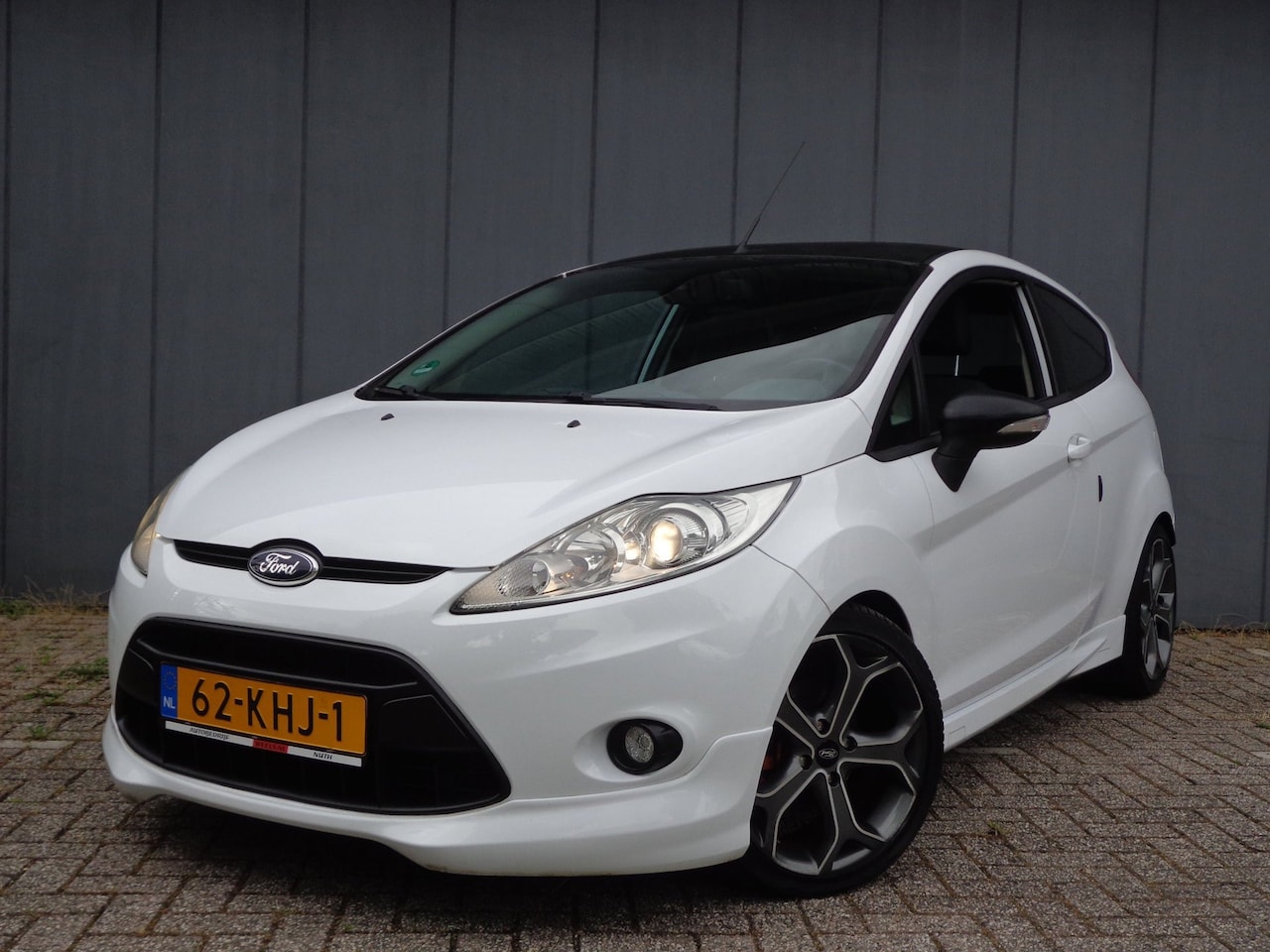 Ford Fiesta - 1.6i 16V Sport ST i.z.g.st. Onderhoud aanwezig - AutoWereld.nl