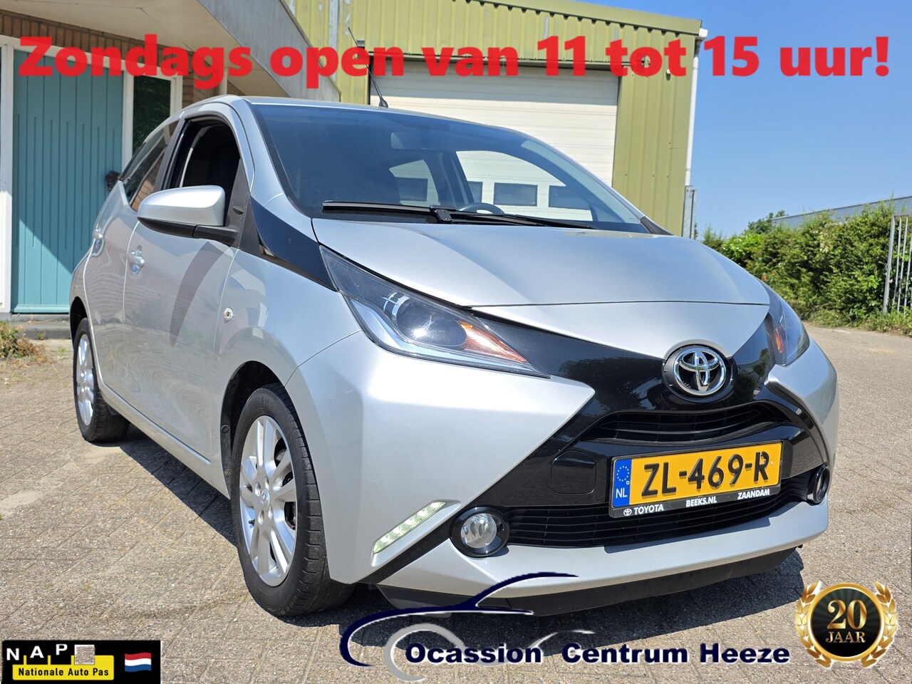 Toyota Aygo - 1.0 VVT-i x-Joy! Camera! Lm! Half Leder! VAKANTIEGELD WEKEN! - AutoWereld.nl