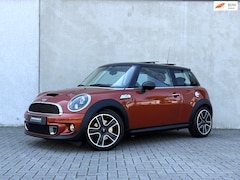 MINI 3-Deurs - 1.6 Cooper S Chili Xenon Pano 17inch