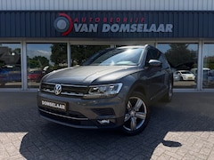 Volkswagen Tiguan - 2.0 TSI 4Motion Highline Business R - Pano Camera Navi LED
