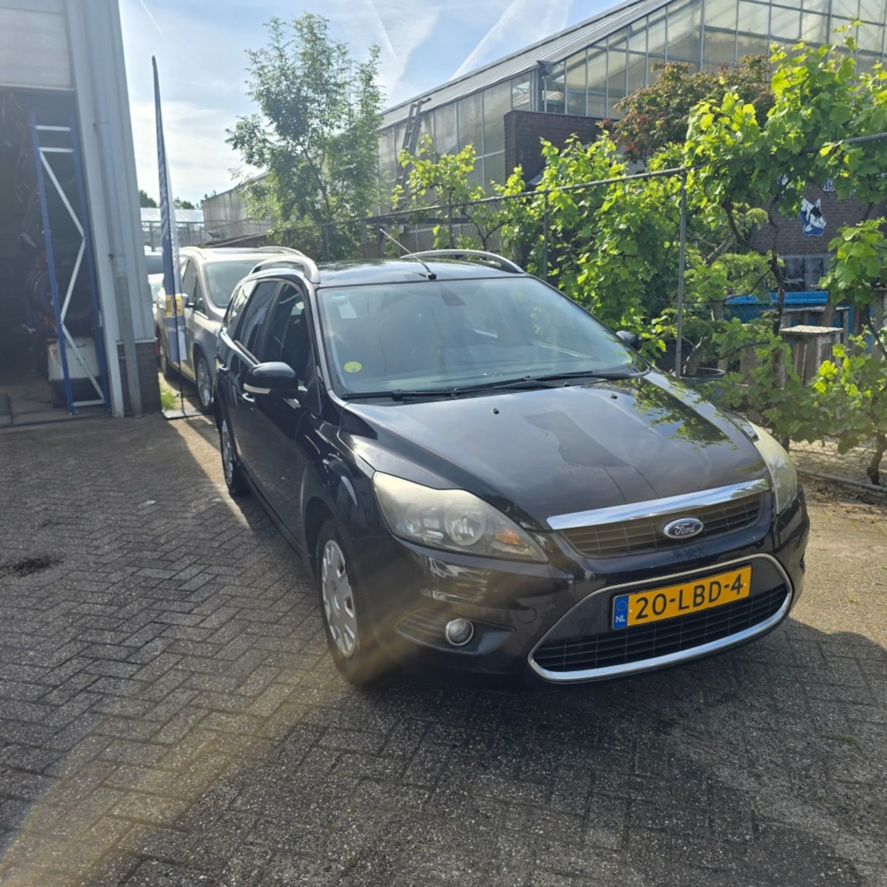 Ford Focus - 1.6 tdci titanium schade rijbaar links voor - AutoWereld.nl