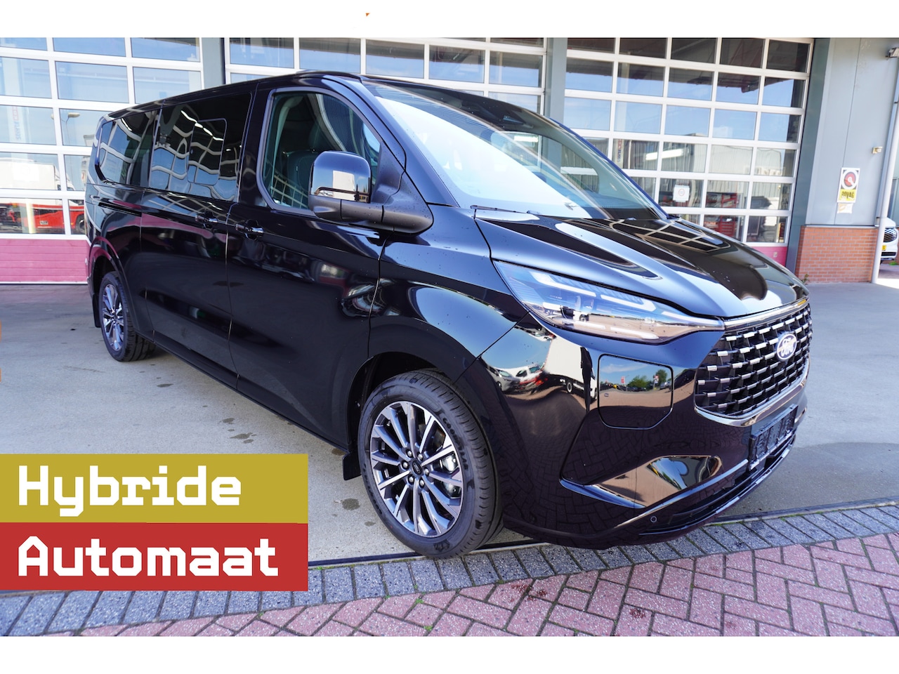 Ford Transit Custom - 340L 2.5 PHEV 233PK L2H1 Titanium X 8 Persoons PHEV Automaat Hybride | Airco | Adap. Cruis - AutoWereld.nl