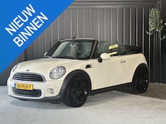 MINI Cabrio - 1.6 One Chili | Airco | Leder | Parkeersensoren Achter | Sportstoelen | LMV 15 |