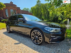 BMW 5-serie Touring - 540i xDrive High LEER/pano/TREKHAAK/20inch