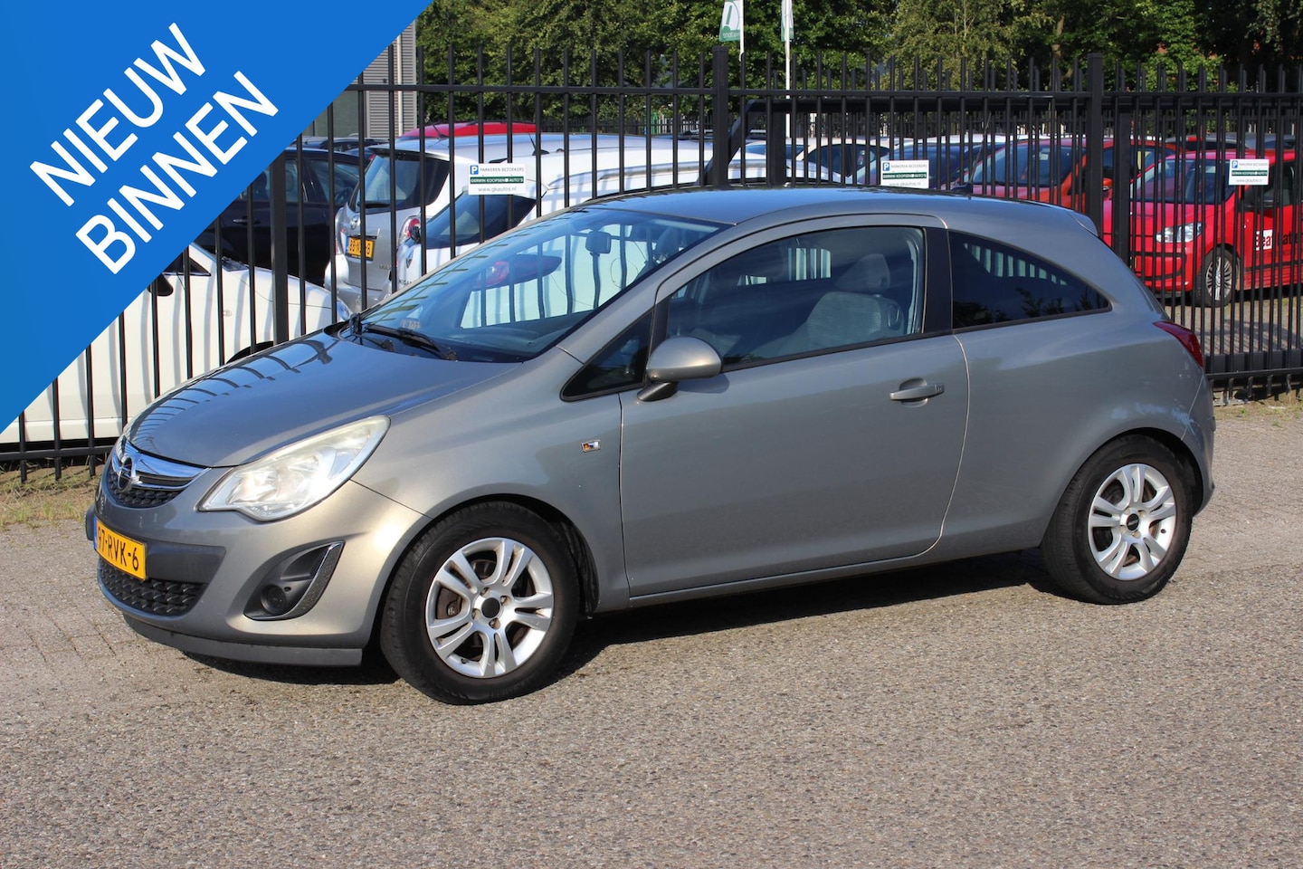 Opel Corsa - 1.3 CDTi EcoFlex S/S Cosmo. Airco/ECC, Navigatie! - AutoWereld.nl