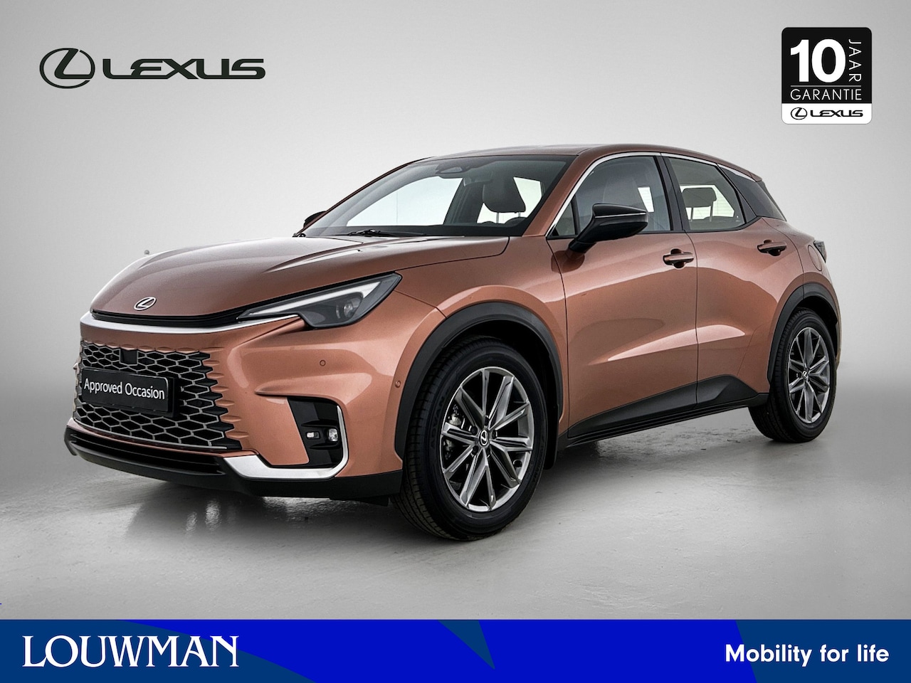 Lexus LBX - Relax AWD | Mark Levinson | 360 Camera | Head-Up Display | Blindspot Monitor | Stoel+stuur - AutoWereld.nl