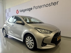 Toyota Yaris - 1.5 VVT-i Carplay / Stuur & Stoelverwarming / LMV