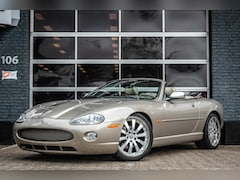 Jaguar XK8 - 4.0 V8 Convertible