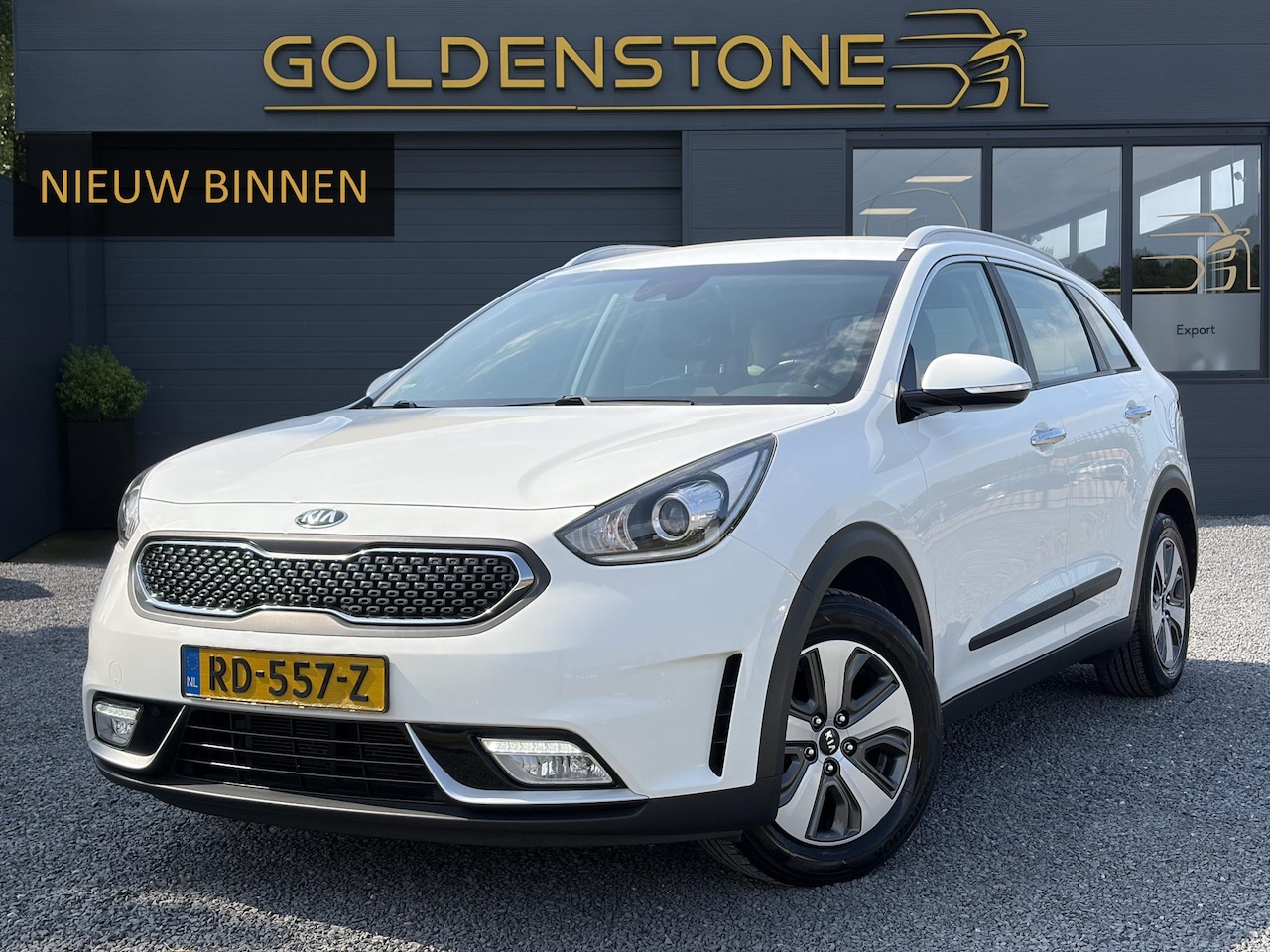 Kia Niro - 1.6 GDi Hybrid DynamicLine 1.6 GDi Hybrid DynamicLine 142pk,Carplay,Camera,Navi,Clima,Cruise,Pdc,Rijstrooksensor,Half - AutoWereld.nl