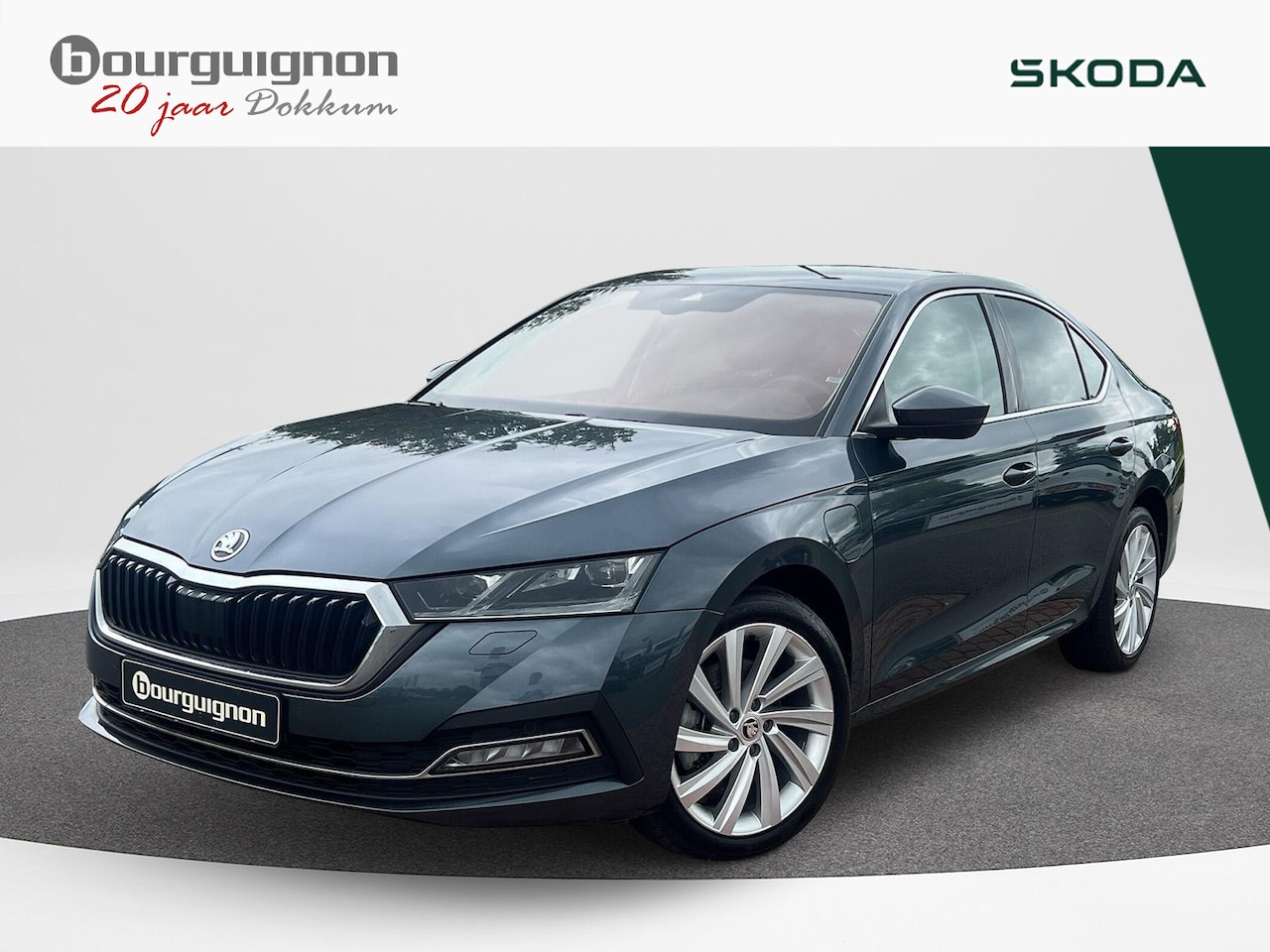 Skoda Octavia - 1.4 TSI iV PHEV Business Edition Plus | 204Pk | Automaat | Achteruitrijcamera | LED | Crui - AutoWereld.nl