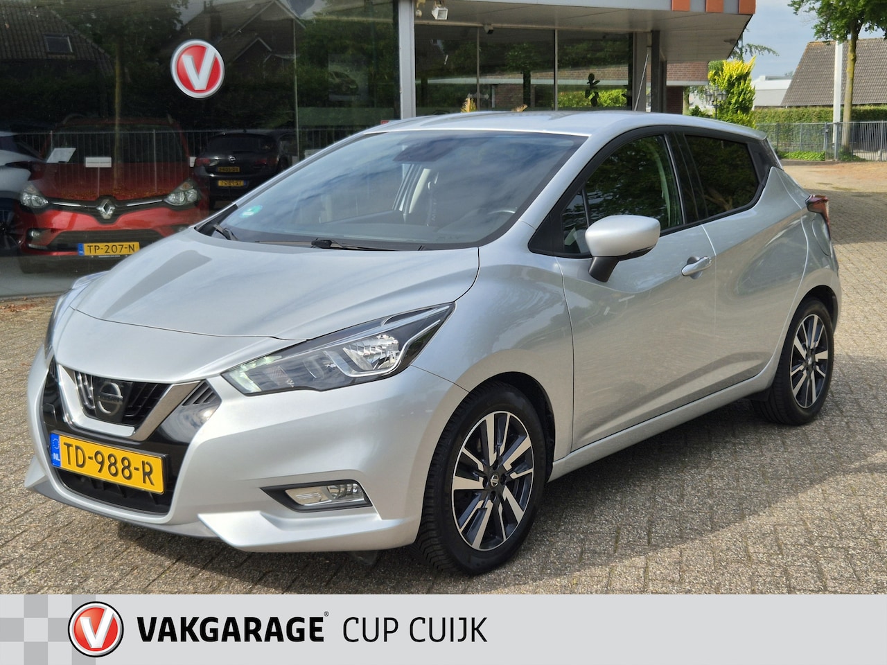 Nissan Micra - 0.9 IG-T N-Connecta Navigatie/Afneembare Trekhaak/Cruise Control/Climate control/ 4 Seizoe - AutoWereld.nl