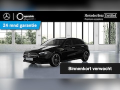 Mercedes-Benz A-klasse - 180 Star Edition AMG Line | Night pakket | Panoramadak | Achteruitrijcamera |