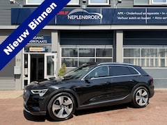 Audi e-tron - e-tron 55 quattro advanced 95 kWh Panodak, Trekhaak, Navi, Clima 408pk Dealer onderhouden