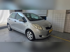 Toyota Yaris - 1.3 VVTi Terra