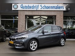 BMW 2-serie Active Tourer - 225xe iPerformance High Executive PHEV 2 LAADKABELS CAMERA HUD MEMORY LEER NAVI 2xPDC LMV