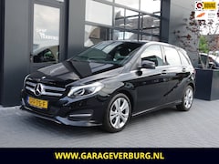 Mercedes-Benz B-klasse - 180 Prestige (Achteruitrijcamera, Cruise, PDC, Stoelverwarming, 1/2 Leer)
