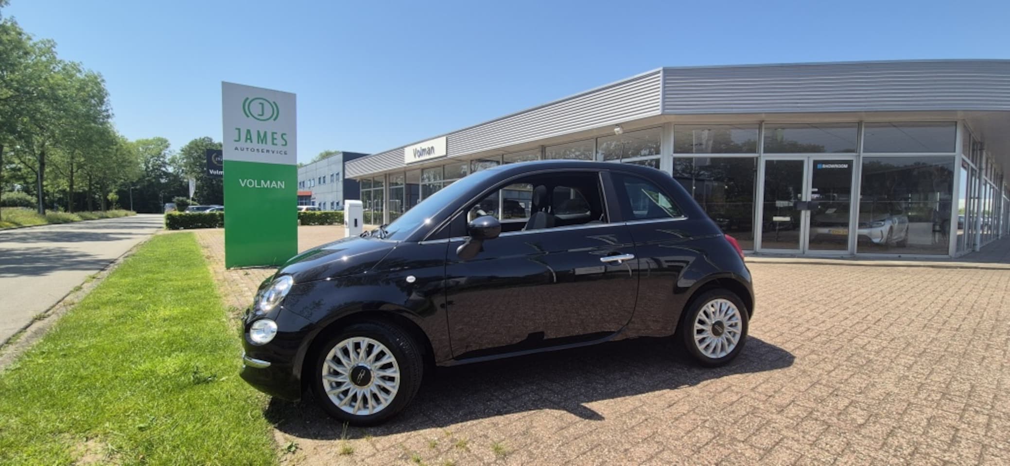 Fiat 500 - 1.0 Hybrid Dolcevita Finale Panodak, Apple/Android Carplay lage - AutoWereld.nl