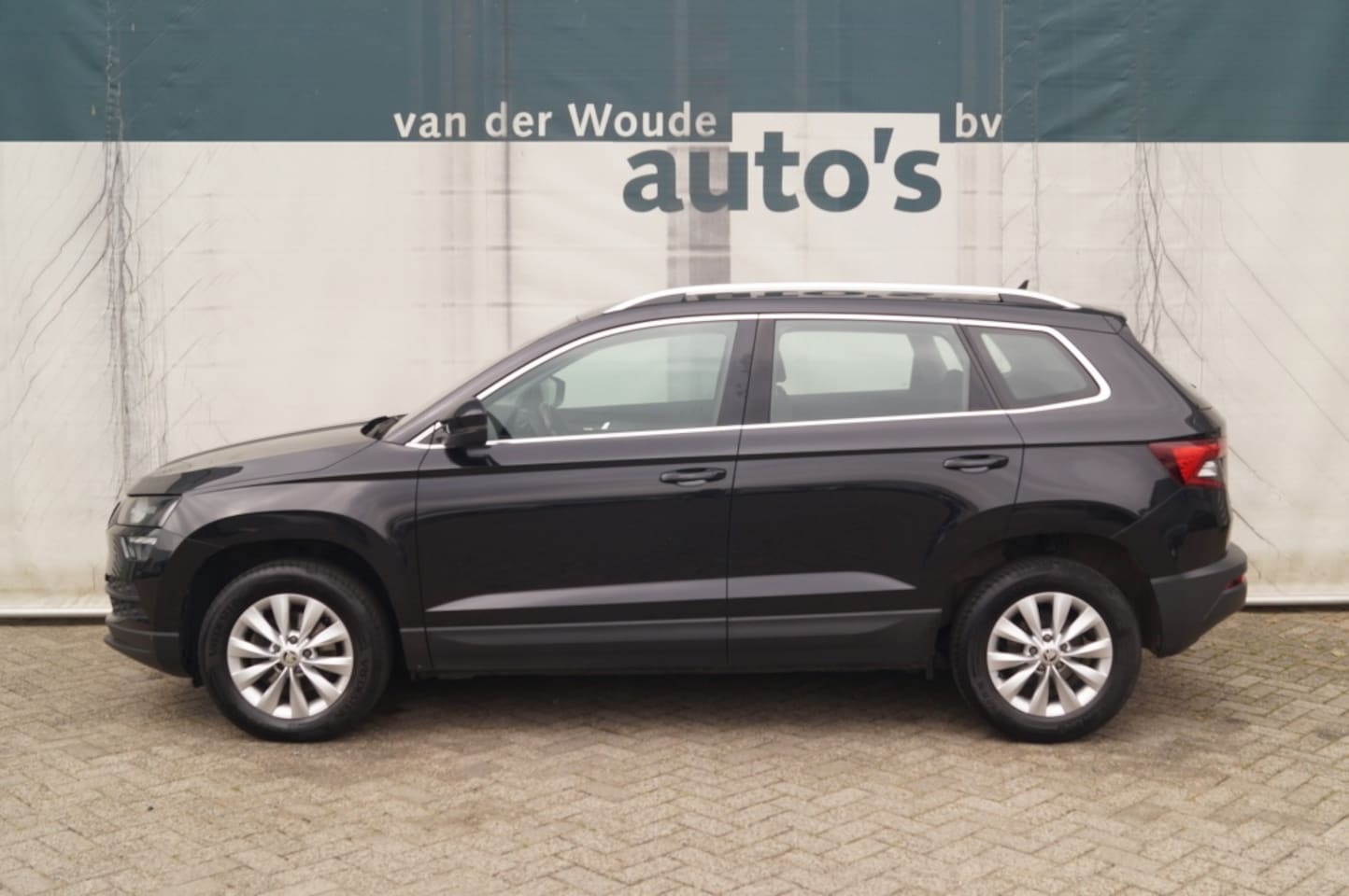 Skoda Karoq - 1.5 TSI 150pk DSG Business Edition -NAVI-ECC-PDC- - AutoWereld.nl